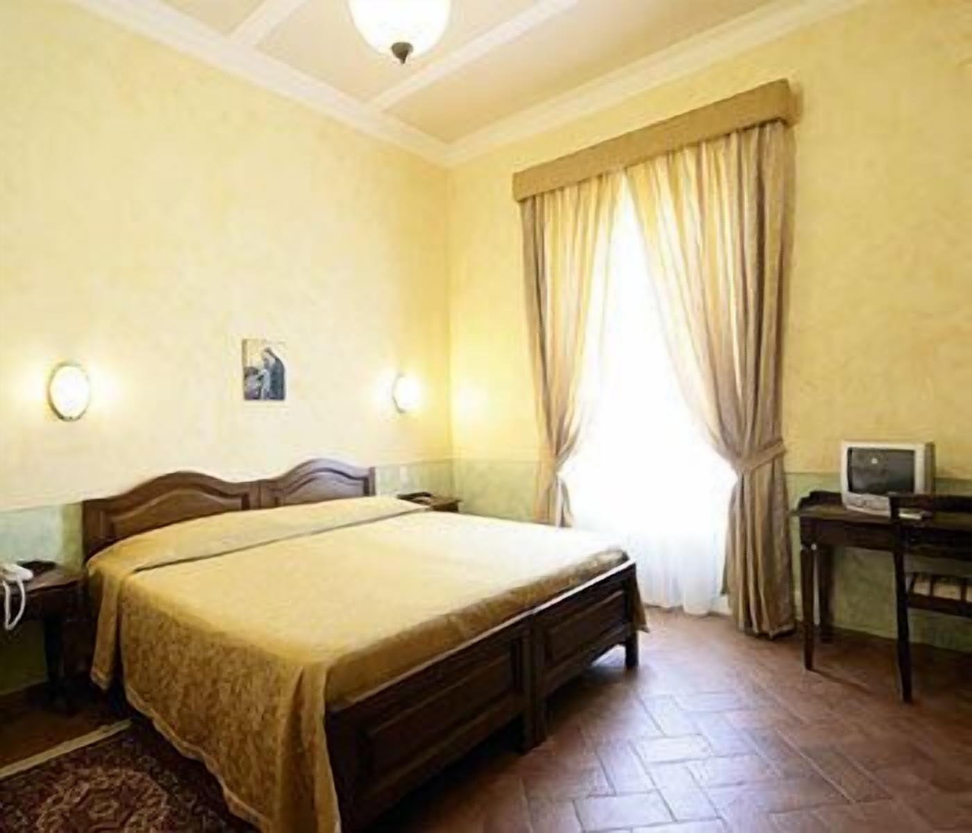 Hotel Oasi Neumann Cortona Exterior foto